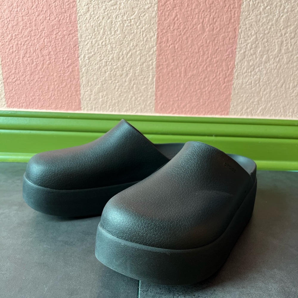 CROCS Dylan Clogs